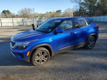  Salvage Kia Seltos
