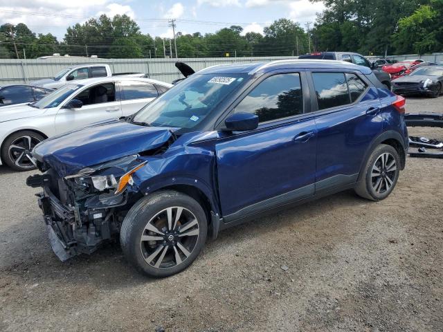  Salvage Nissan Kicks