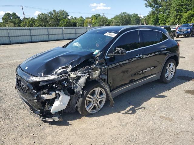  Salvage Mercedes-Benz GLA