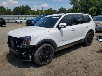  Salvage Kia Telluride