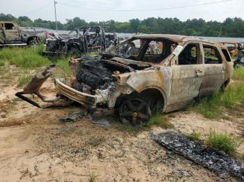  Salvage Ford Explorer