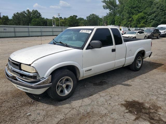  Salvage Chevrolet S-10