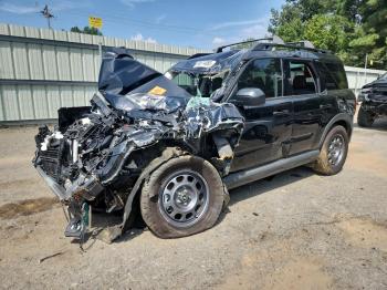  Salvage Ford Bronco