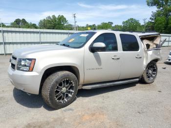  Salvage Chevrolet Suburban