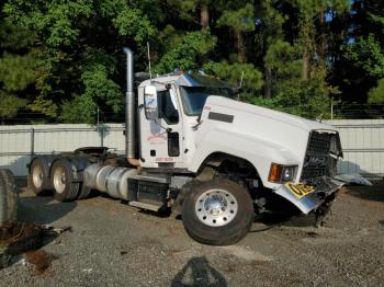  Salvage Mack Pinnacle