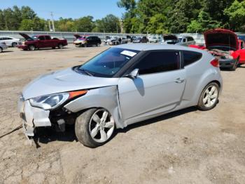  Salvage Hyundai VELOSTER