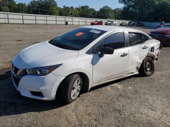  Salvage Nissan Versa