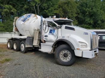  Salvage Kenworth T880