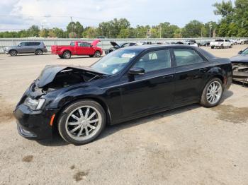 Salvage Chrysler 300