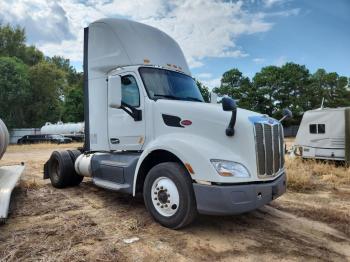  Salvage Peterbilt Tractor 579