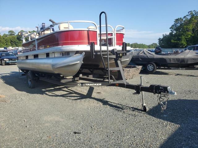  Salvage Sun Tracker Boat W Trl