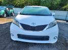 Toyota Sienna Sport Image 8