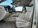 GMC Yukon Denali Image 10