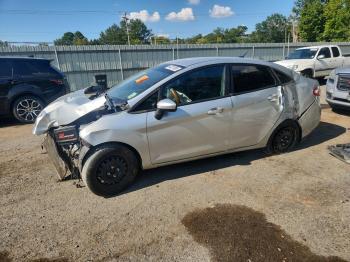  Salvage Ford Fiesta