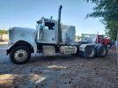 Peterbilt Tractor 388 Image 8