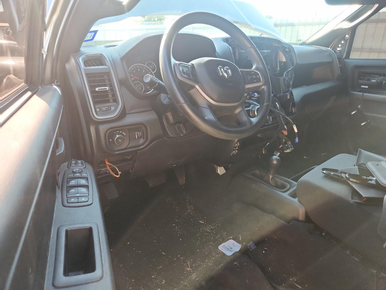 Ram 3500 Tradesman Image 11