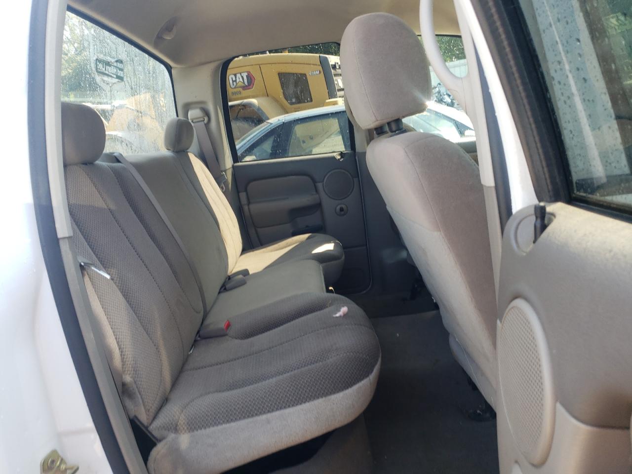 Dodge Ram 1500 St Image 9