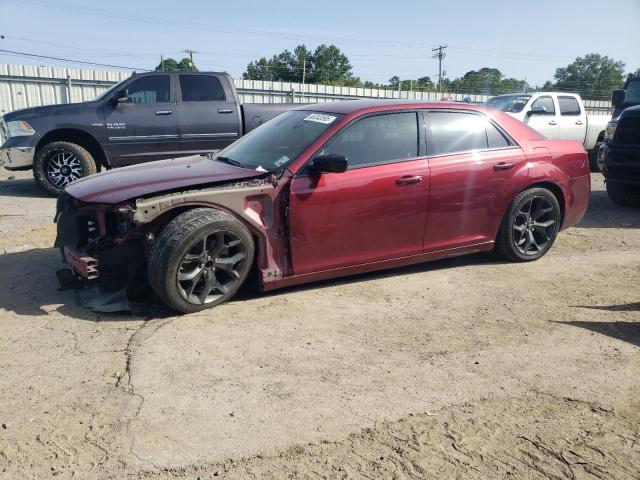  Salvage Chrysler 300