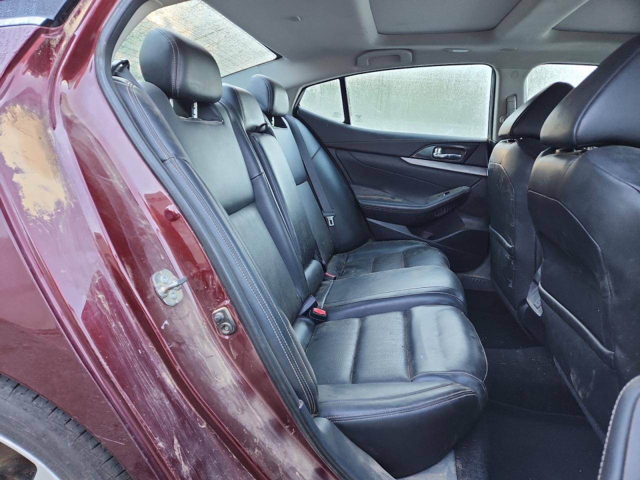 Nissan Maxima 3.5s Image 7