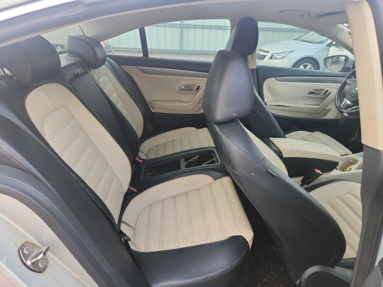 Volkswagen CC Sport Image 10