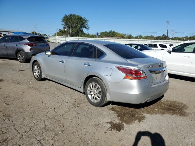 Nissan Altima 2.5 Image 11