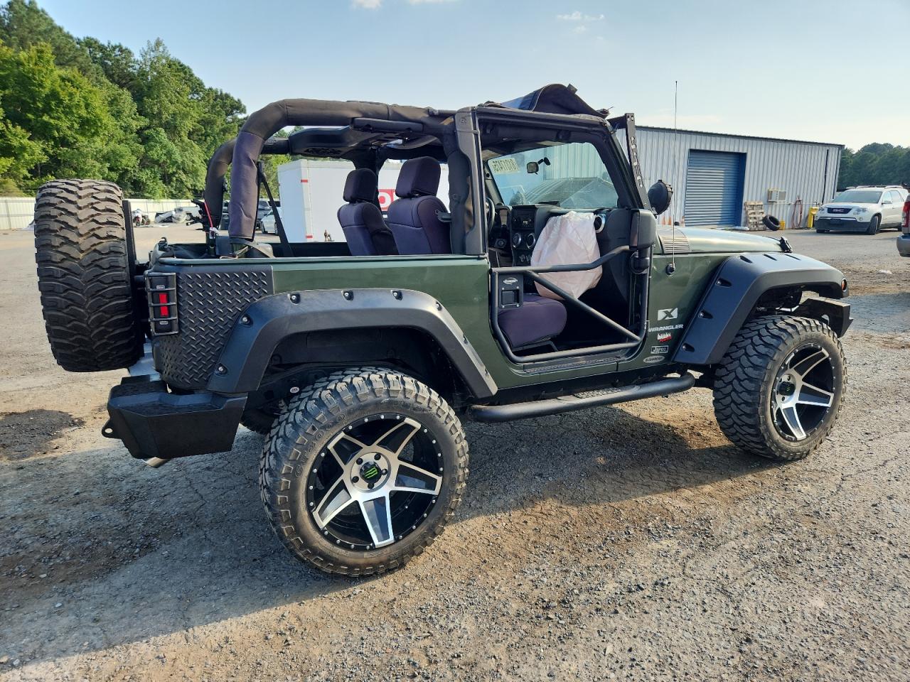 Jeep Wrangler X Image 4