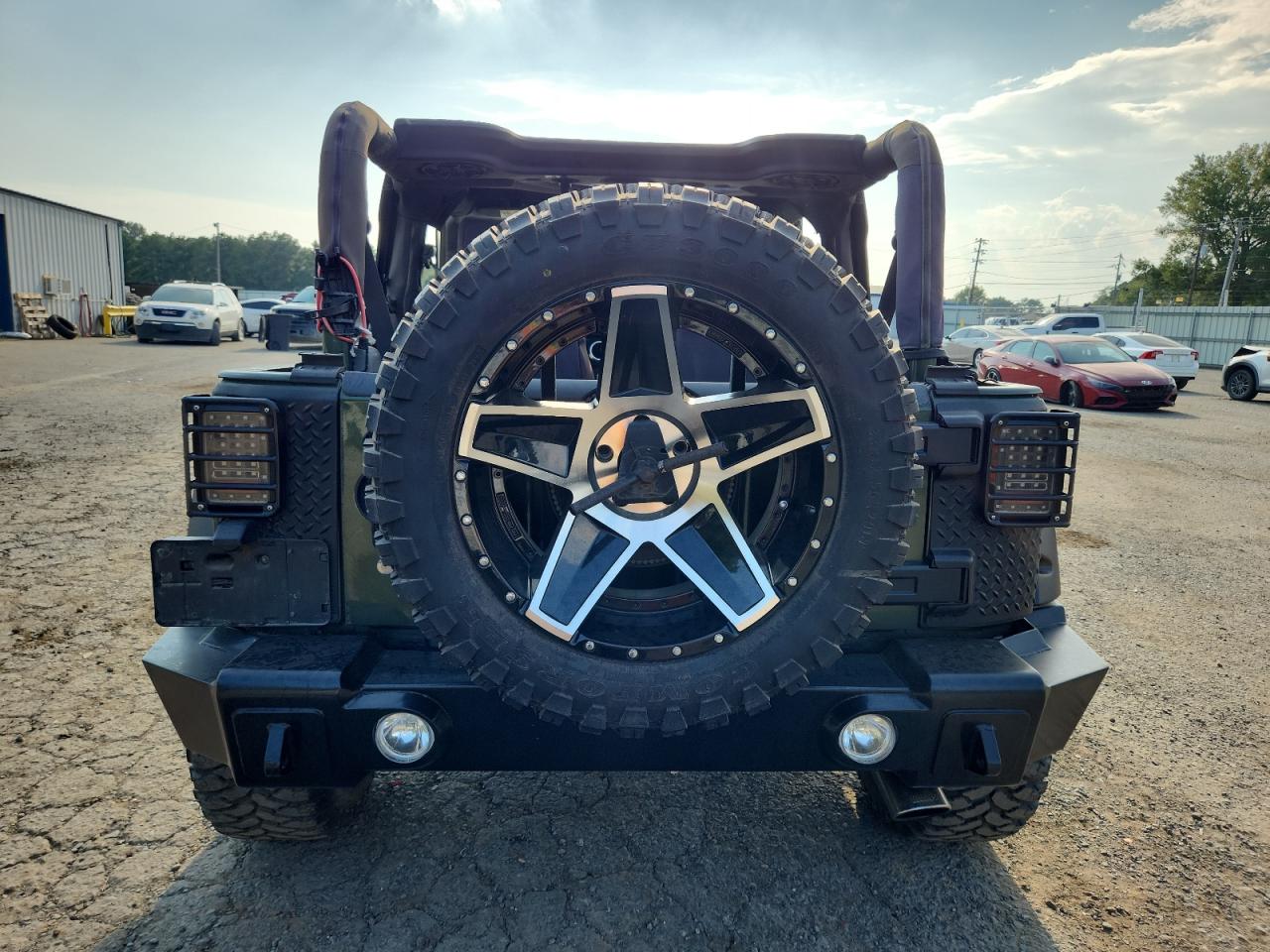 Jeep Wrangler X Image 9