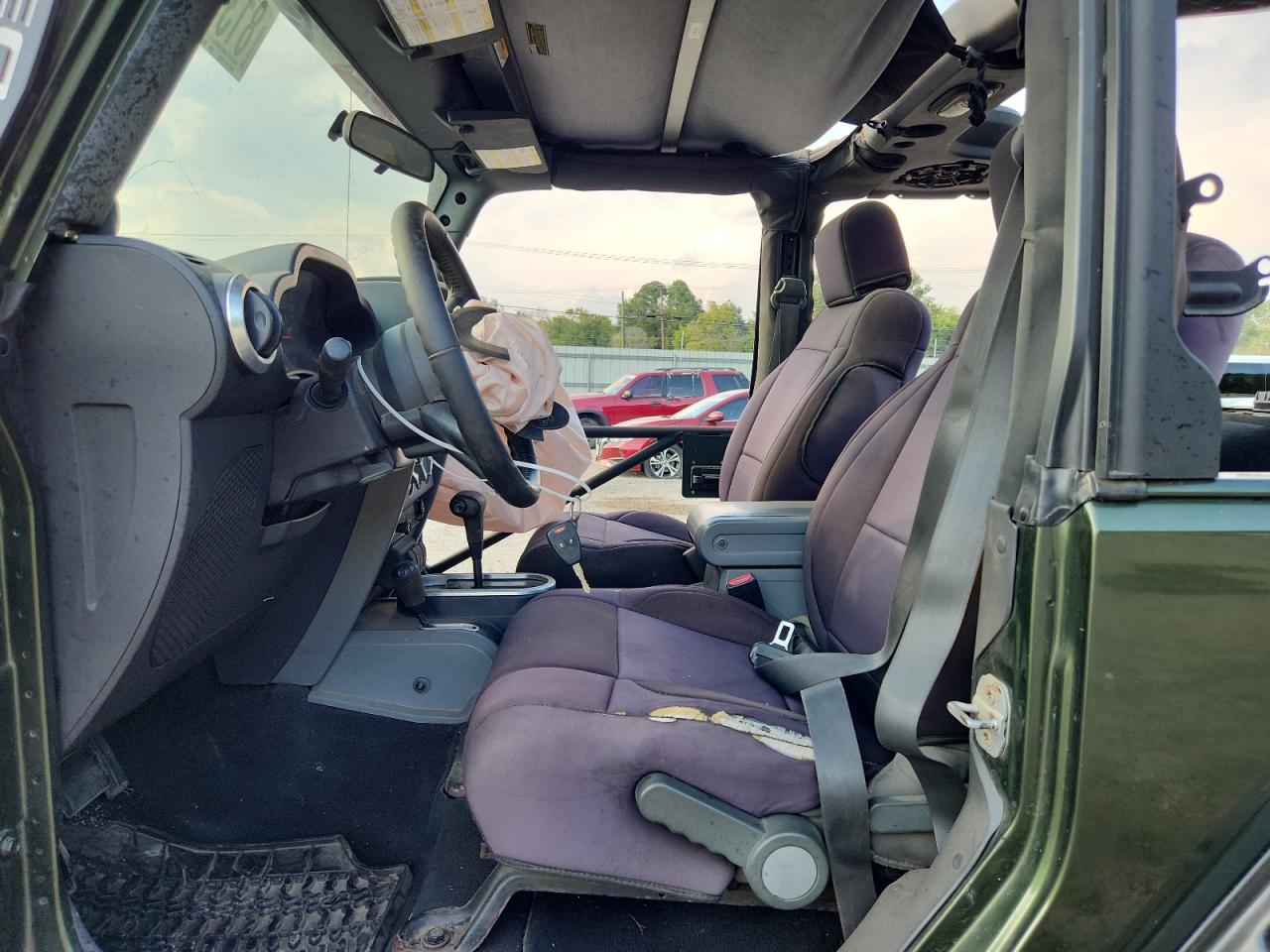 Jeep Wrangler X Image 3