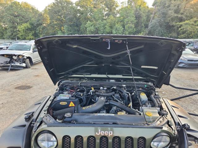 Jeep Wrangler X Image 12