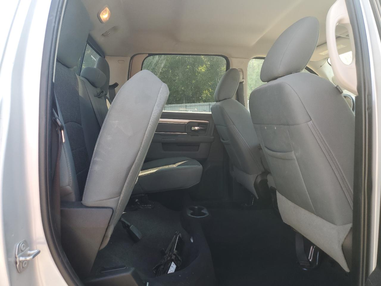 Ram 1500 Slt Image 6