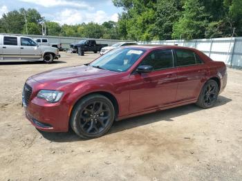  Salvage Chrysler 300