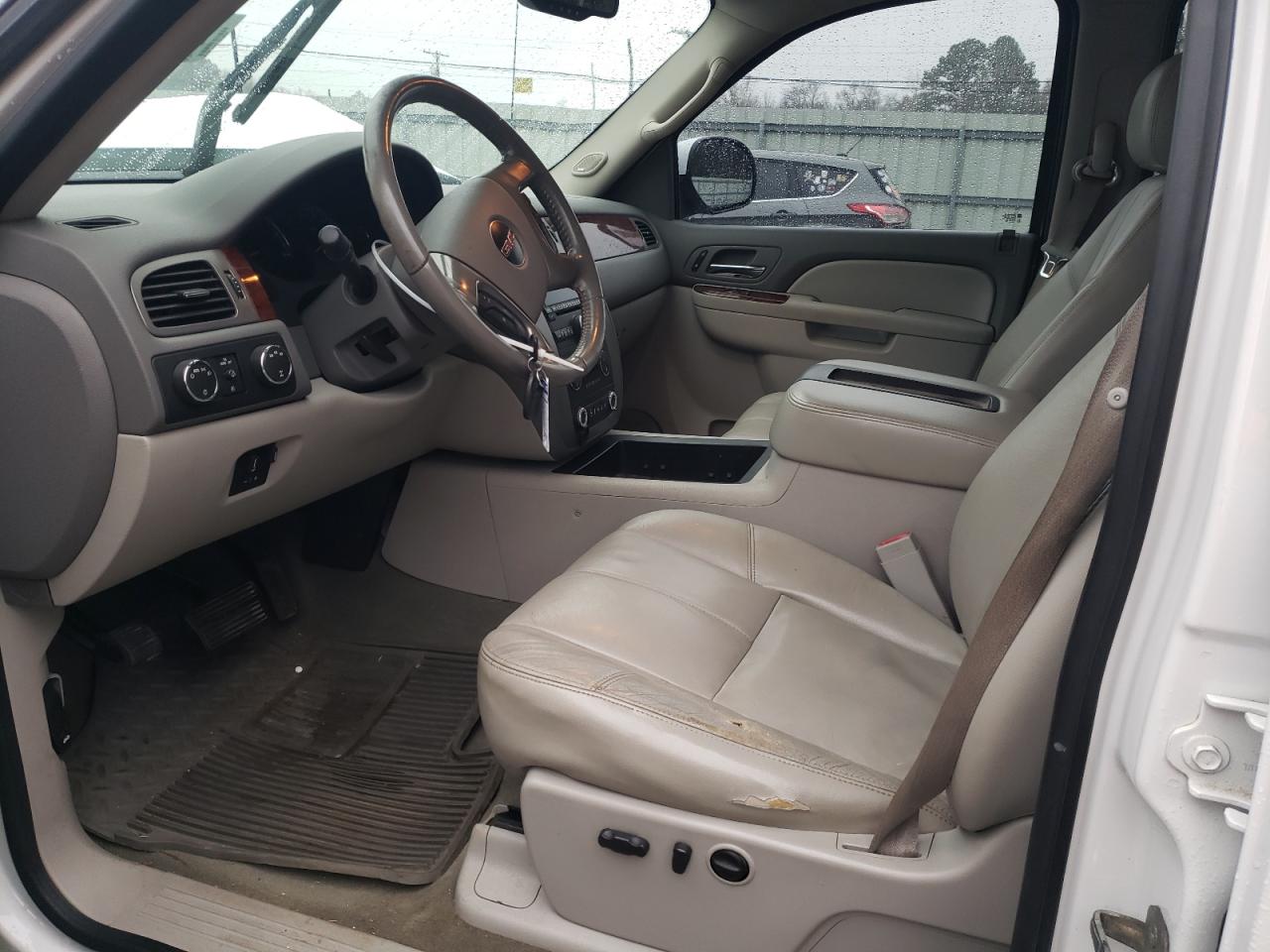 GMC Sierra K2500 Slt Image 8