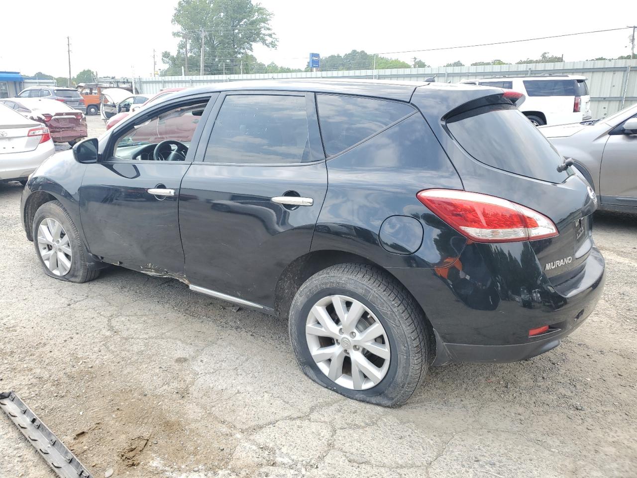 Nissan Murano S Image 2