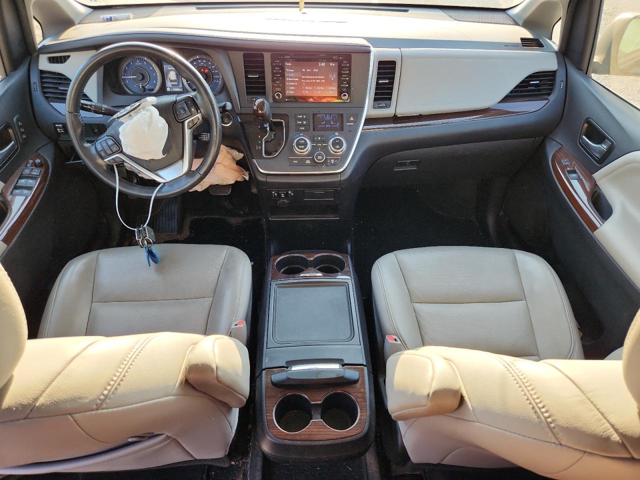 Toyota Sienna Xle Image 5