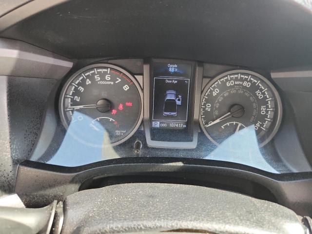 Toyota Tacoma Access Cab Image 2