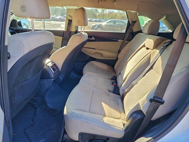Kia Sorento L Image 13