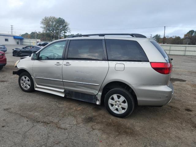 Toyota Sienna Xle Image 6