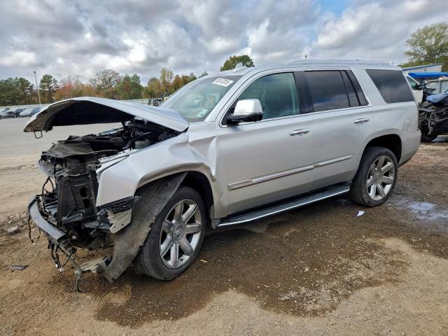  Salvage Cadillac Escalade