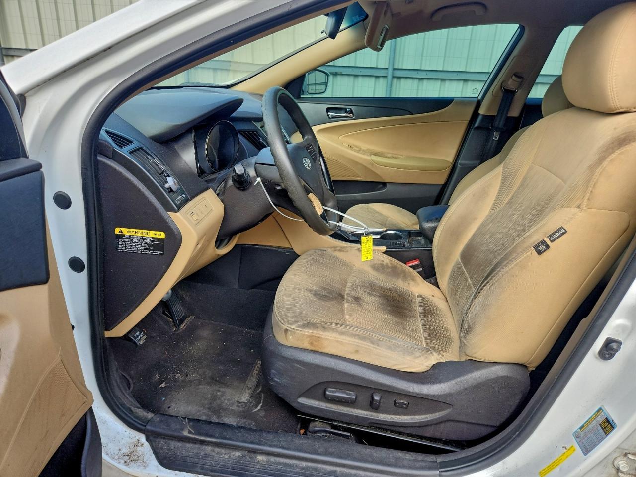 Hyundai SONATA Gls Image 3