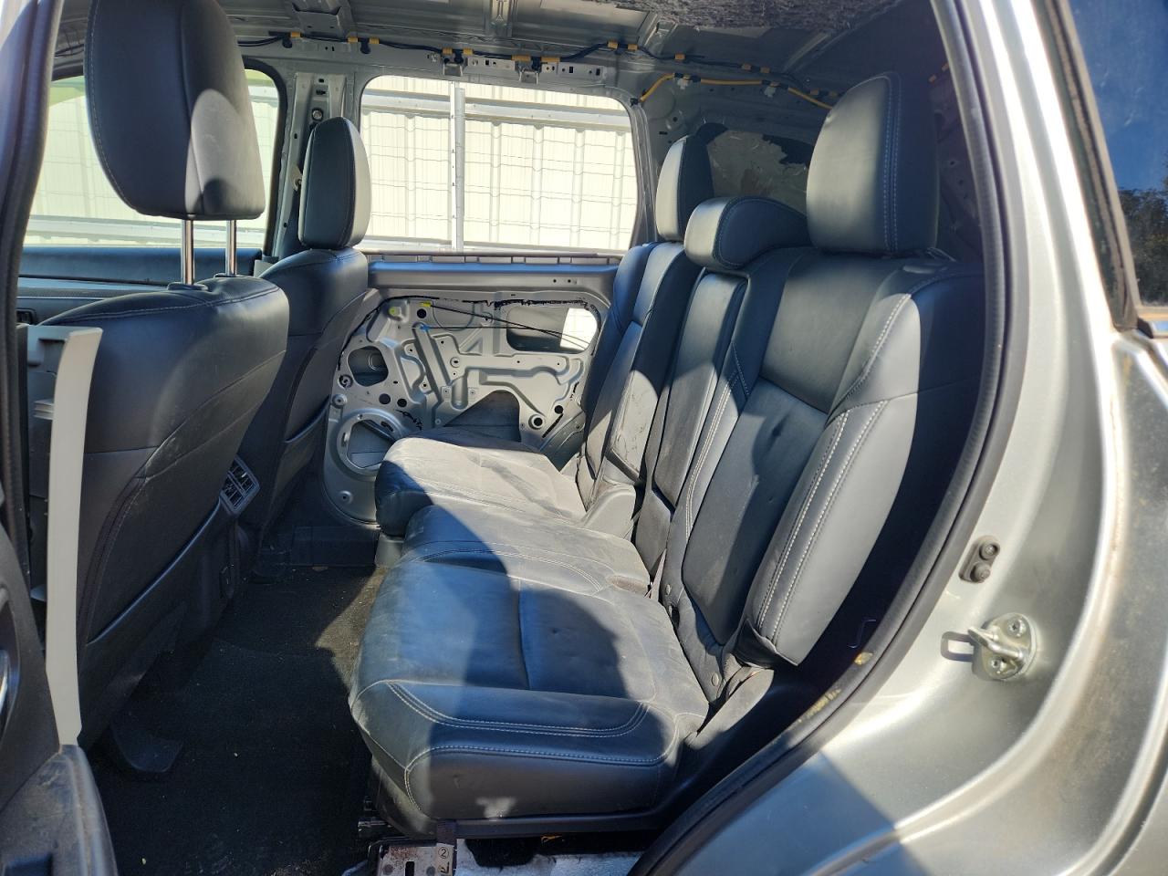 Mitsubishi Outlander Se Image 11