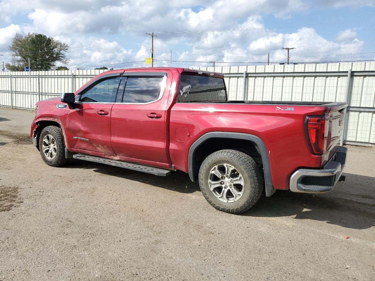 GMC Sierra K1500 Sle Image 3