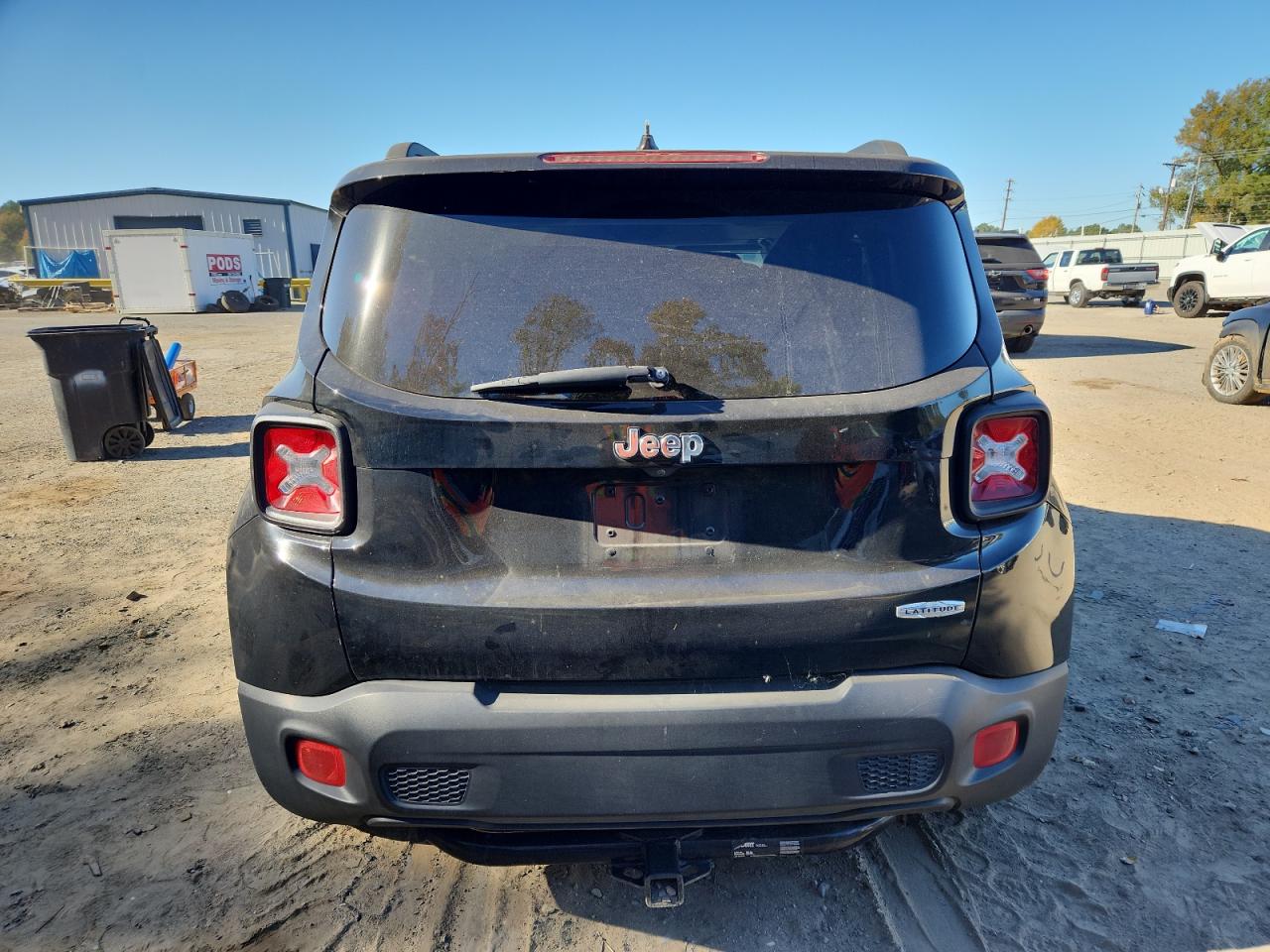 Jeep Renegade Latitude Image 11