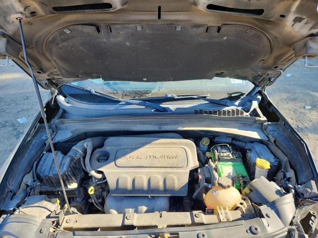 Jeep Renegade Latitude Image 12