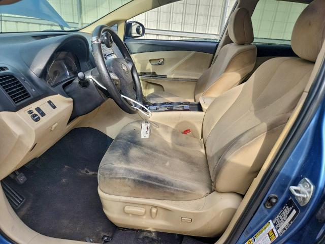 Toyota Venza Image 10