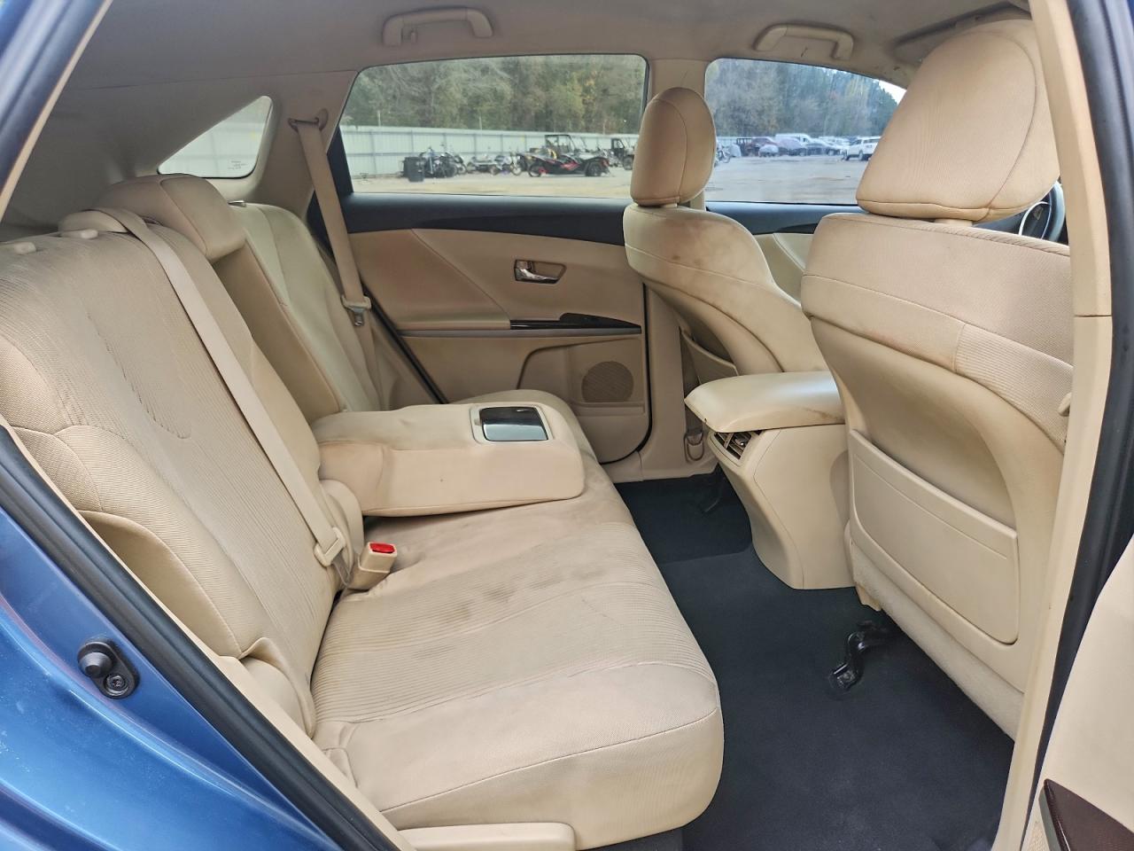 Toyota Venza Image 6