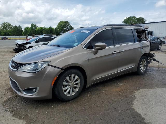  Salvage Chrysler Pacifica