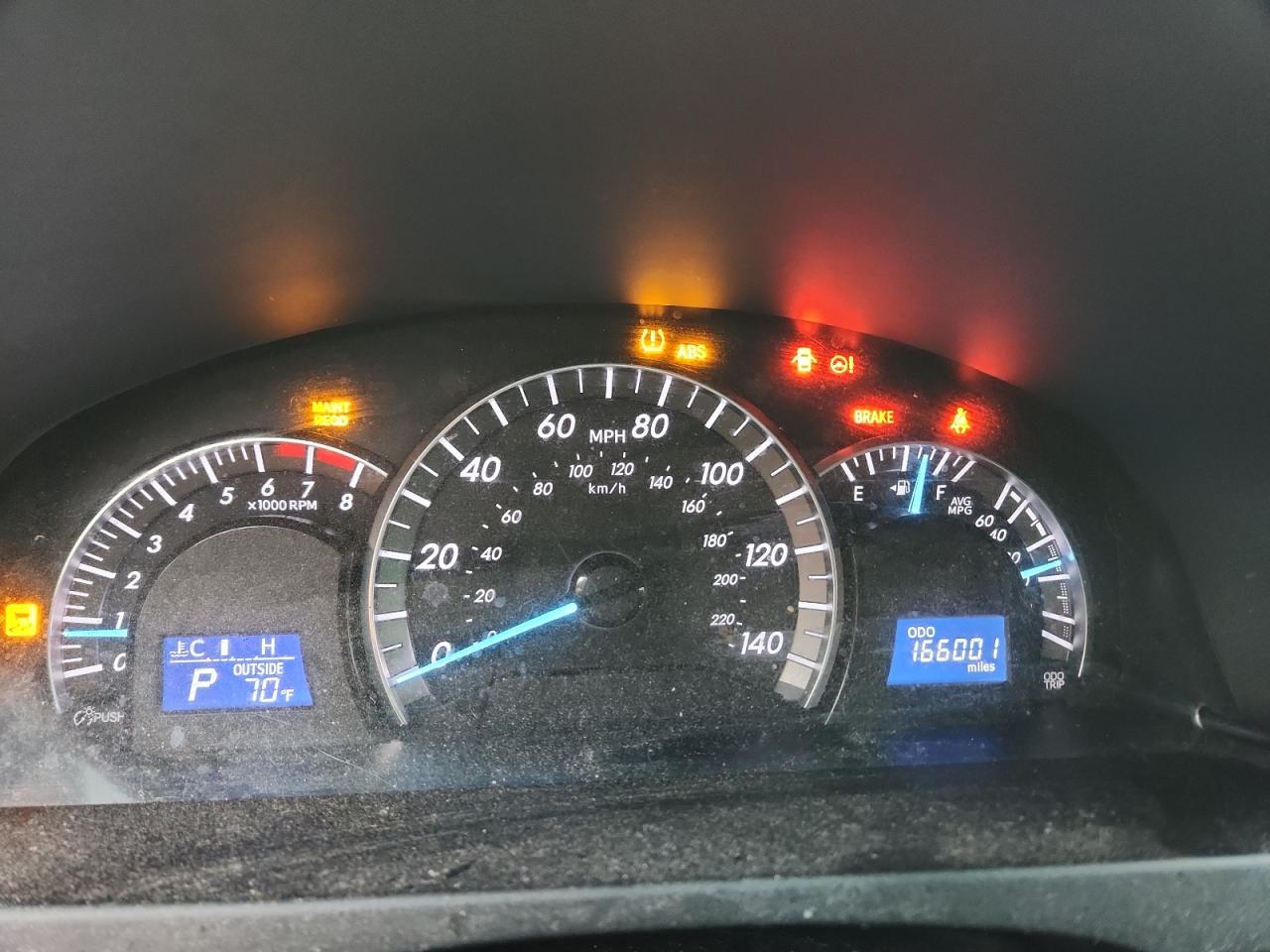 Toyota Camry L Image 7