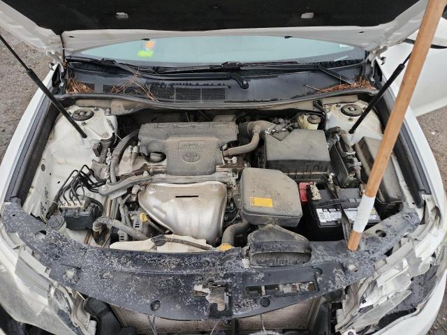 Toyota Camry L Image 9