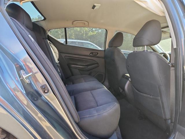 Nissan Altima Sv Image 11