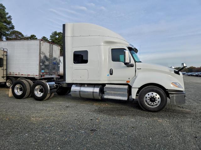 International Lt625 Image 7